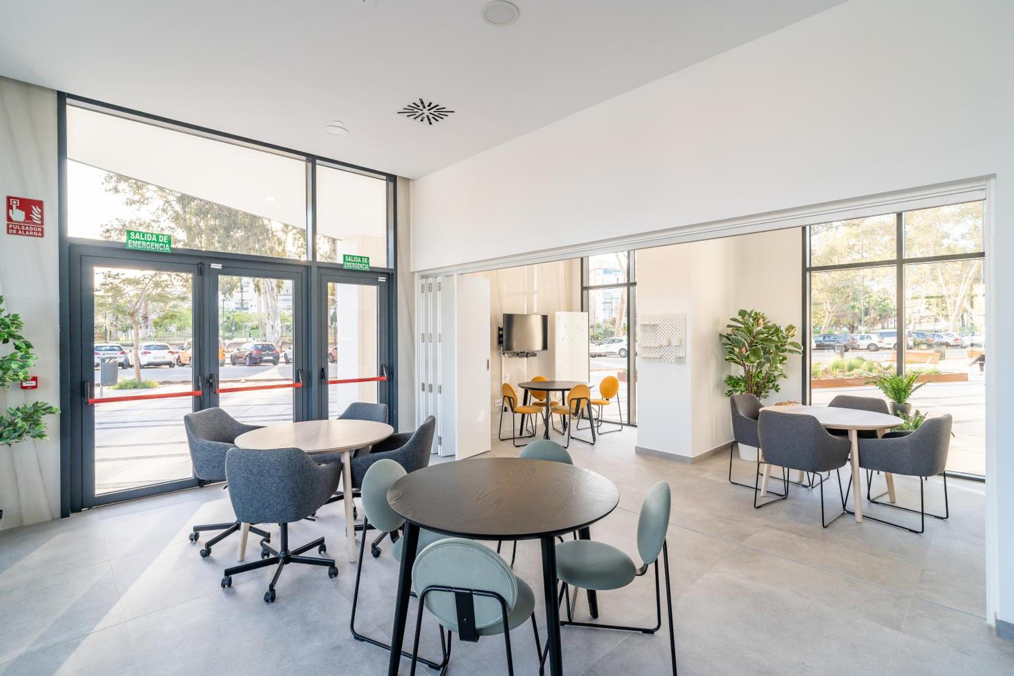 Malaga Tower View Apartment Luaran gambar