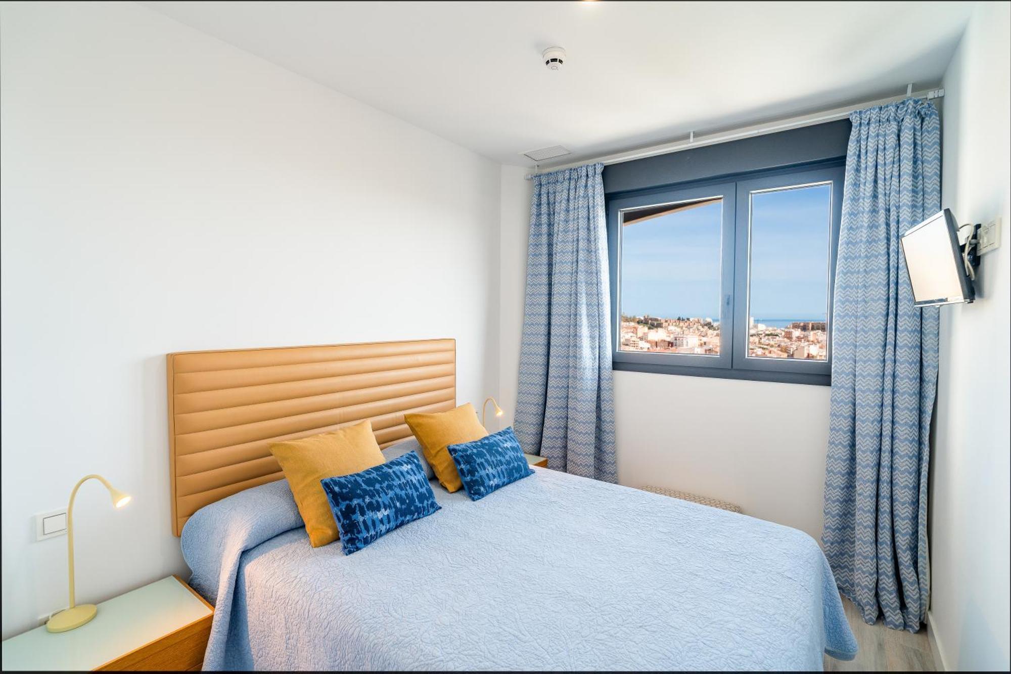 Malaga Tower View Apartment Luaran gambar